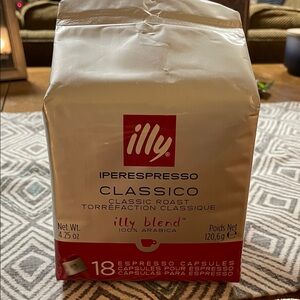 illy Classico Espresso Capsules - Red and White